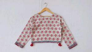 Patterned Sleeveless kurti