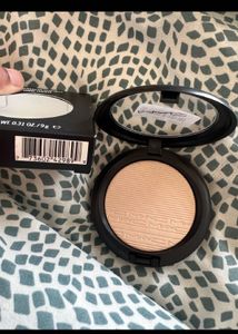 New MAC Highlighter- Double Gleam