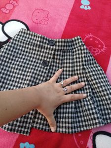 Cute Gingham Skirt