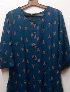 Avaasa Printed Kurti