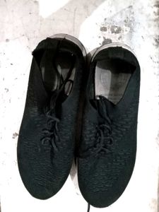 Black Sneakers (Shoes)