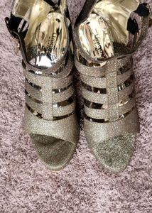 Golden Heels ✨🪄👑💫