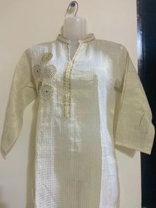 Trendy Shiny Banarsi Silk