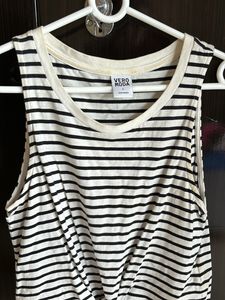 Vero Moda Black And White Stripped Knot Top