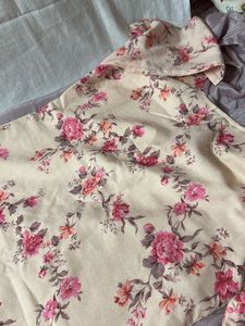 Floral Embroidered Kurta