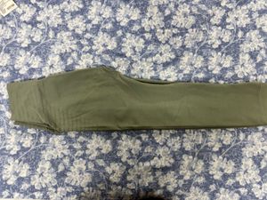 WOMEN OLIVE TIGHTS