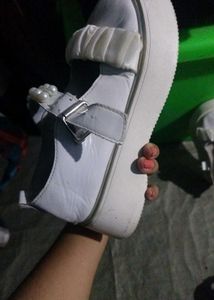Pearl Accent White Sandals