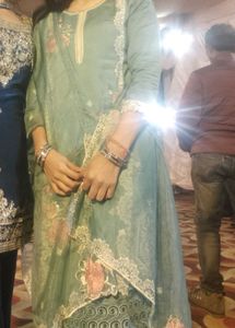 Floral Embroidered Kurta