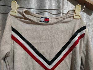 Cute full sleeves Top