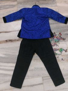 Boys&#39; Blue Paisley Outfit