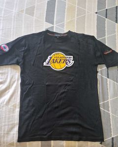 Lakers Graphic T-Shirt