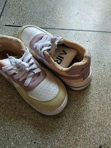 Girls Shoes
