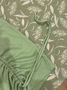 Zudio Adjustable Crop Top (xs)