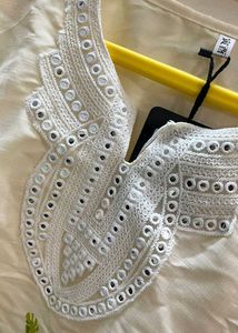 Floral Embroidered Tunic Top