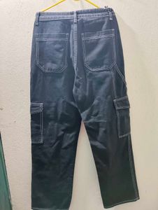 Urbanic Black Cargo Pants