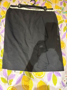 Beautiful Pencil Skirt With Ruffle