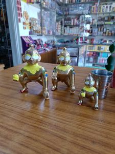 Laddugopal Cream Colour