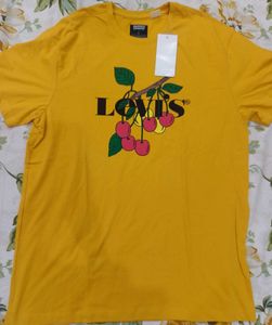 Offer Levis T Shirt
