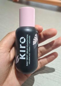 Kiro Daily Dewy Serum Foundation