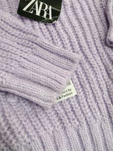 Beautifull Sweater With Flower Designs