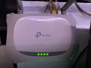 tp-link 2.4Ghz 300Mbps Wi-Fi Router Dual Antennas