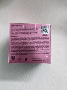 Pond&#39;s Bright Beauty Cream