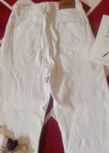 Susan White Straight Jeans