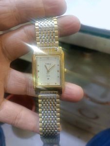 Timex Gold-Tone Wristwatch (fix price)
