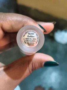 MyGlamm Super Serum Concealer