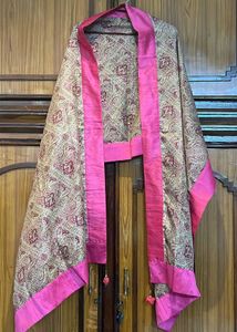 Elegant Paisley Dupatta