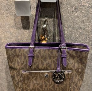 Michael Kors Jet Set Tote