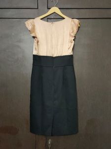 .Black Bodycon Dress