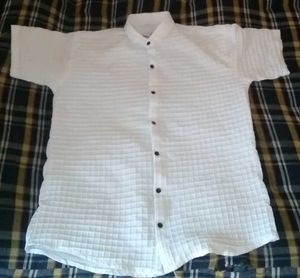 Asthatic White Textured Short Sleeve Shirt For Men