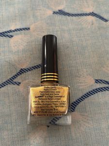 Glimmer Diva Nail Enamel