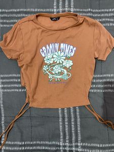 Zudio Graphic Tee - Size S