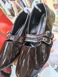 Brown Patent  double buckle flats