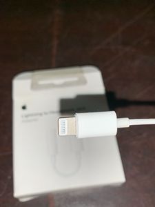 Apple Lightning to Headphone Jack Adapter