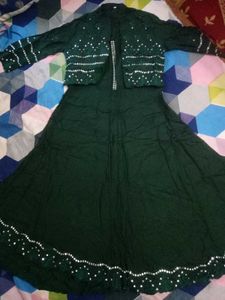 Green Embroidered Kurta Set