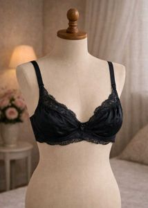 🇳🇿💫🎀Elegant Lace Trim Bra