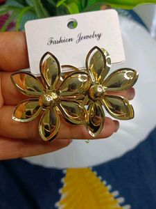 Golden Flower Earring