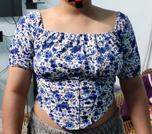 Floral Crop Top( 32 to 34 bust)