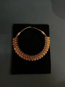 Elegant Necklace Set