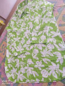 Floral Green Top