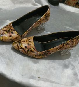 Printed Belly In Crystal Heels