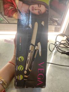 Vega 3-in 1 Hair Styler.