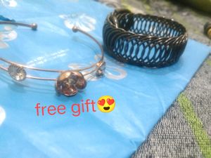 Adjustable Braceletes