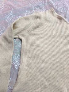 Ribbed fitted top (women's)