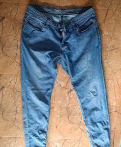 2 Jean&#39;s In One Pack