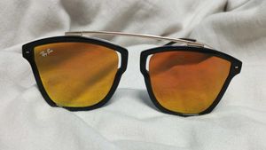 ❗SALE❗Ray Ban Gradient Sunglasses/Shades🕶️