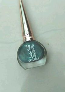 Flower Highlighter And Green Eyeliner Waterproof
